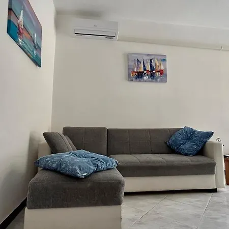 Dedde's House Lägenhet Quartu SantʼElena